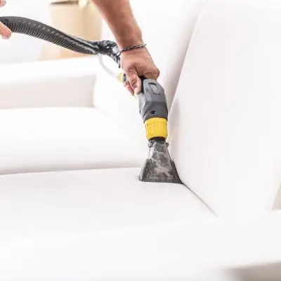 🧽 Deep Clean Couch Service