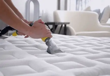 Deep Mattress Cleaning